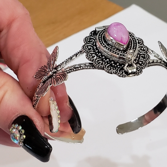 SOLD SOLD SOLD SOLD SOLD SOLD SOLD SOLD - Picture 7 of 16